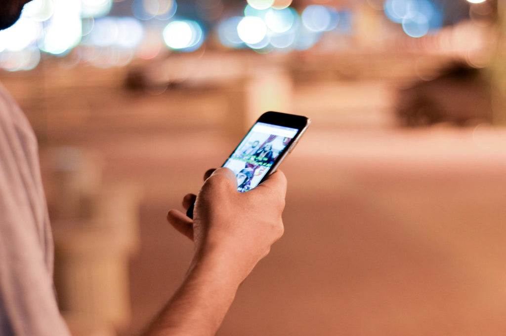 How Much Screen Time Is Too Much? The Line Between Connection and Addiction