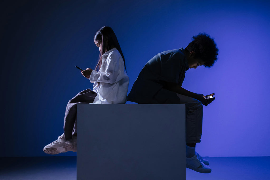 Screen Time Statistics 2025: How Much Time Do We Really Spend on Screens?